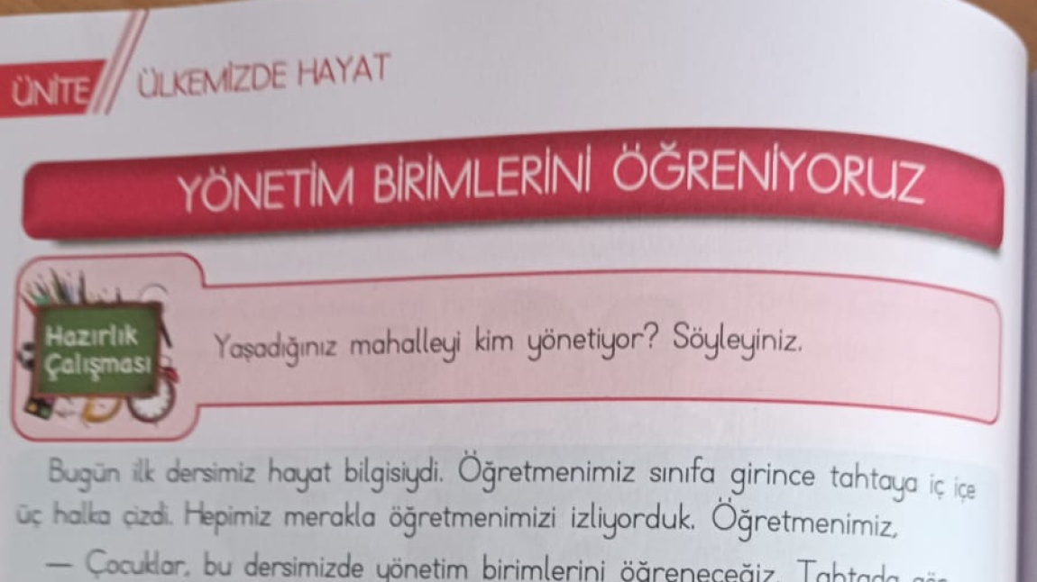 3/K Sınıfı Yönetim Birimlerini Öğreniyor.